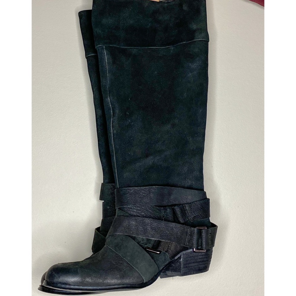 Gianni Bini Tall distressed black moto boots 6.5
